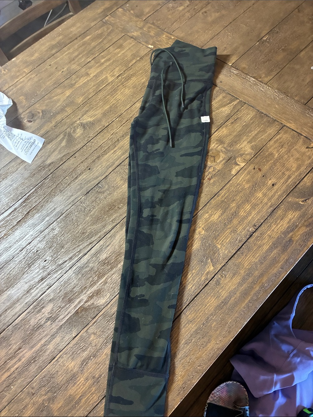 Vuori Leggings S Women’s. Camo